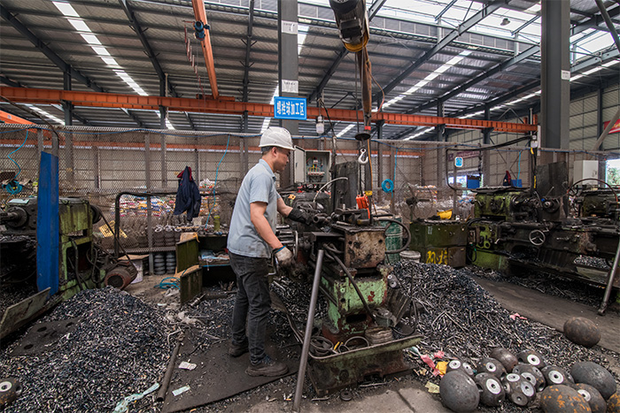 邹城网架配件-螺栓球加工车间